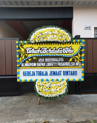 Papan Bunga Duka di Watang Soreang